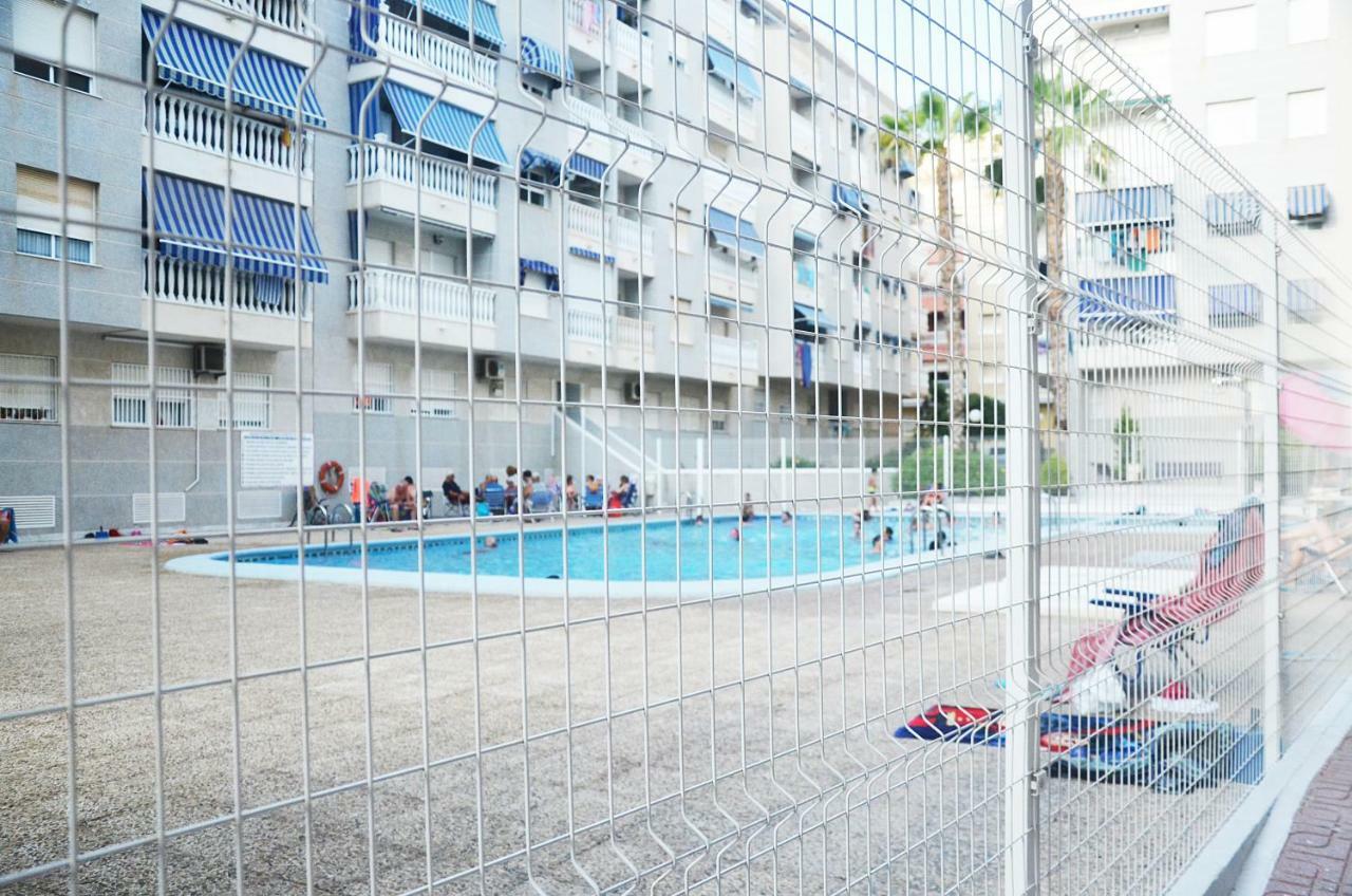 Pretty Studio With Swimming Pool トレビエハ エクステリア 写真